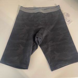 Vuori Mens Limitless Compression Short Camo